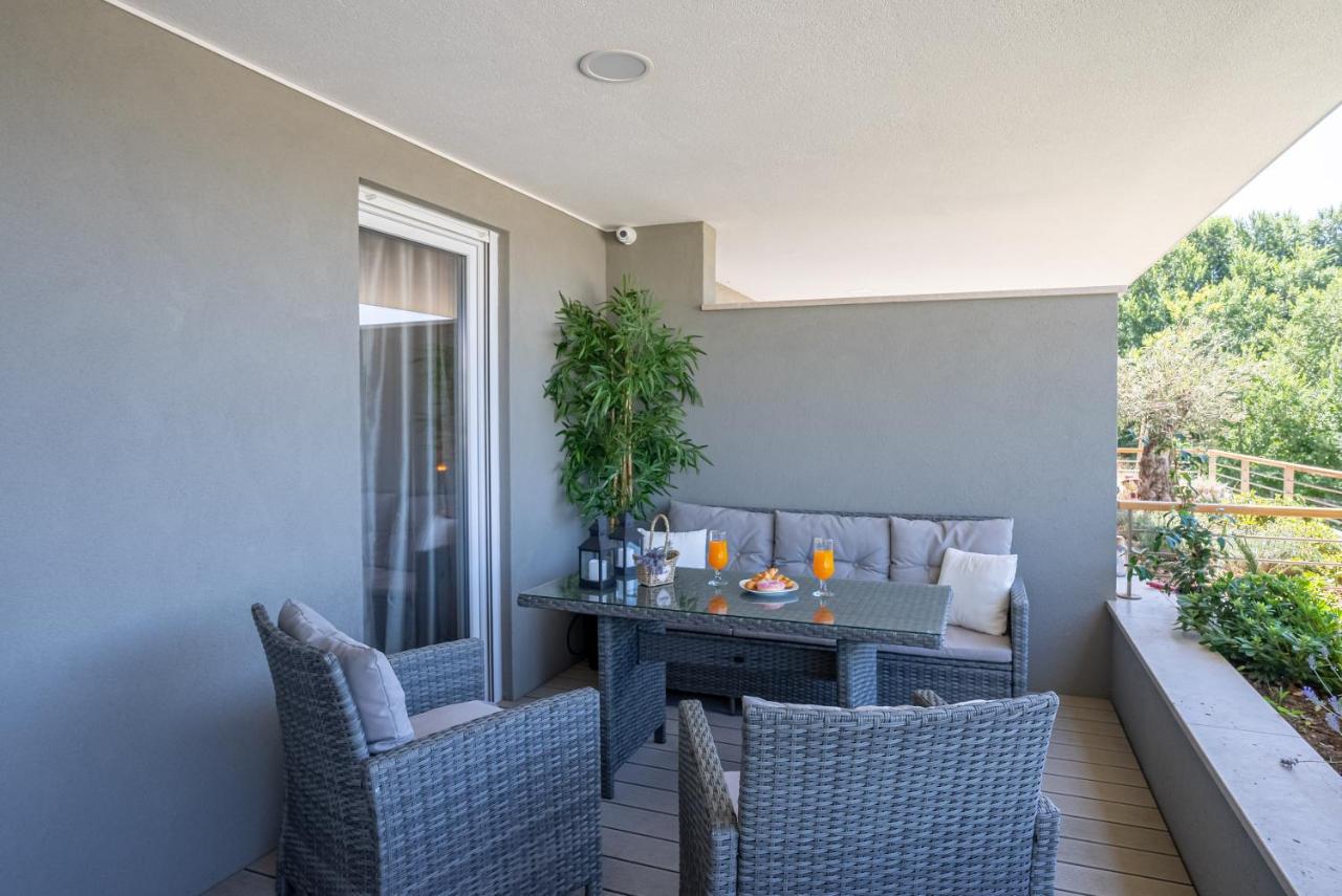 Morska Vila 6 Luxury Apartment Znjan سبليت المظهر الخارجي الصورة